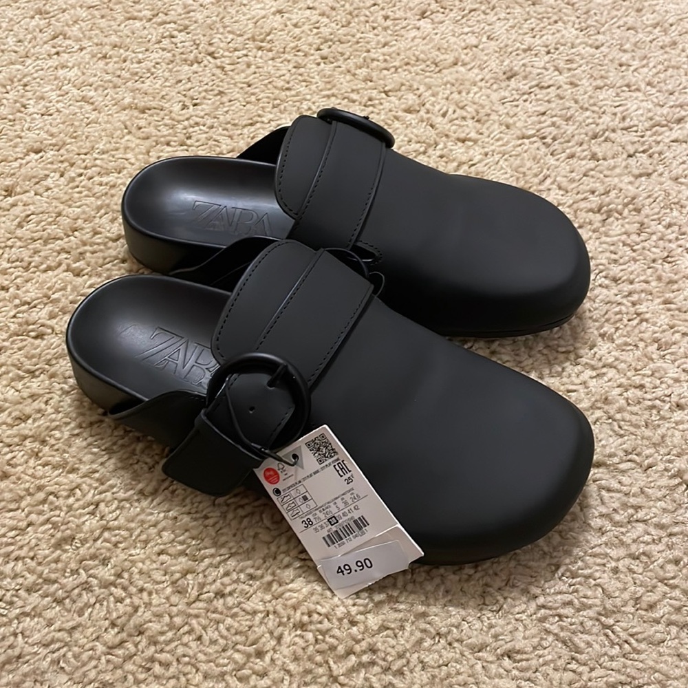 Zara Clogs